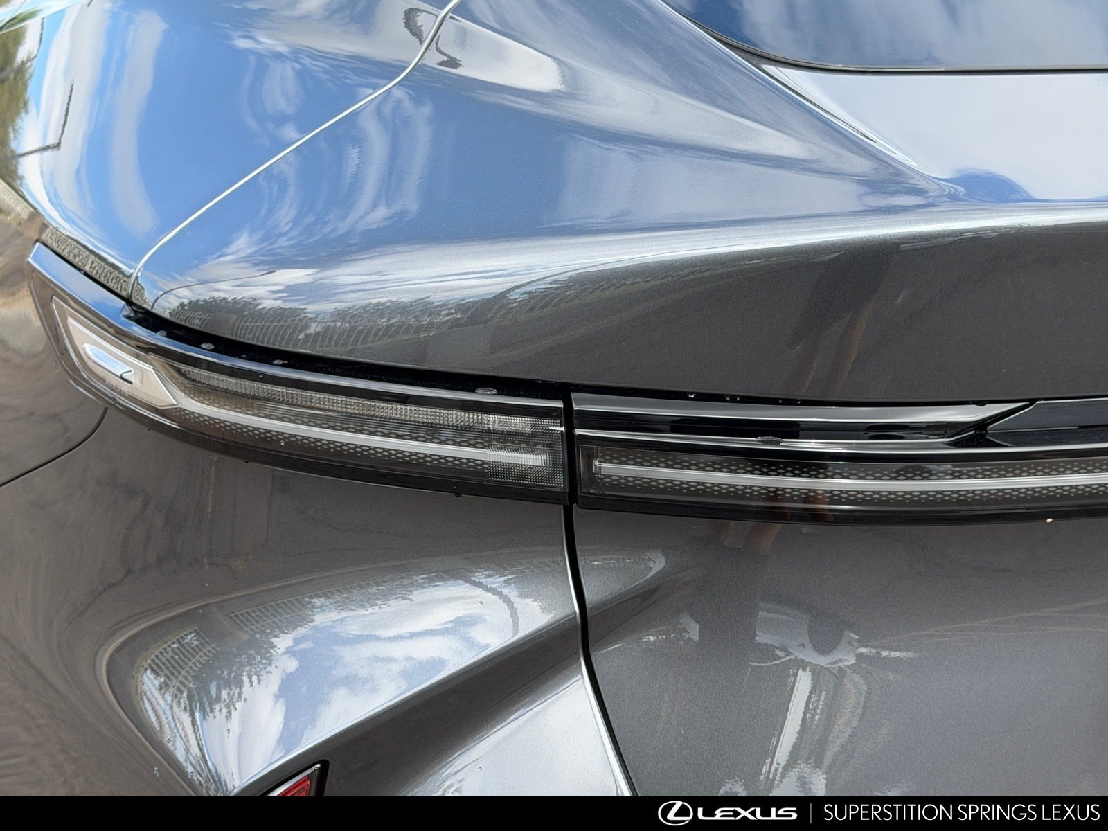 New 2026 Lexus ES 350e w/ Cold Area Package FWD image 12