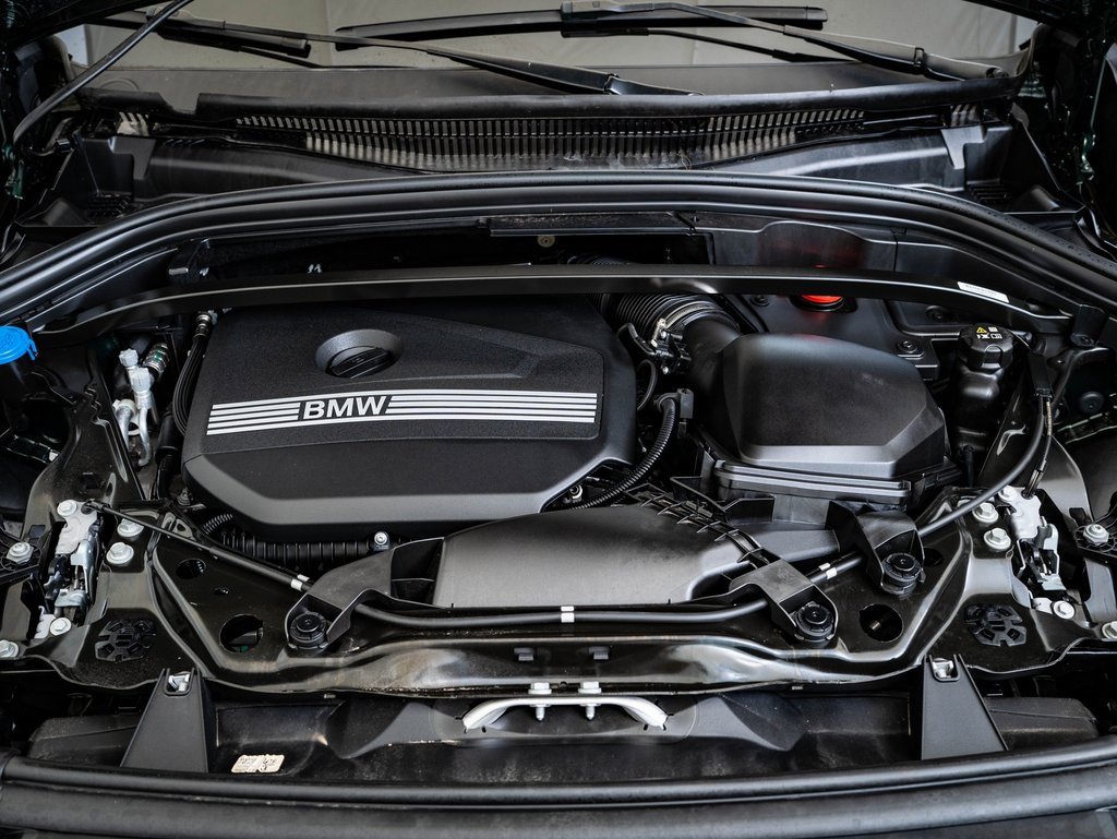 Used 2024 BMW X1 xDrive28i w/ Premium Package image 34