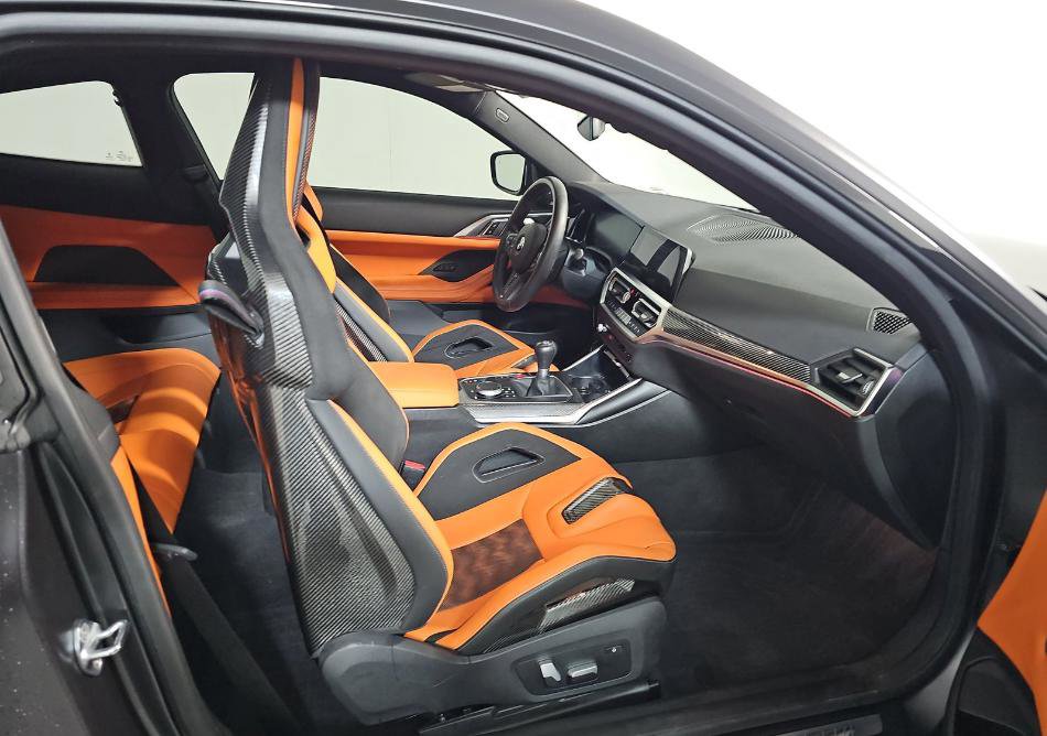 Used 2021 BMW M4 Coupe w/ M Carbon Exterior Package RWD image 8