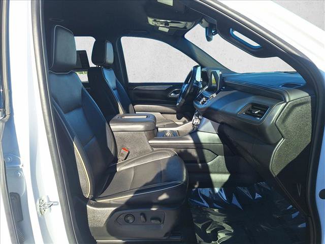 Used 2024 GMC Yukon XL SLT image 18