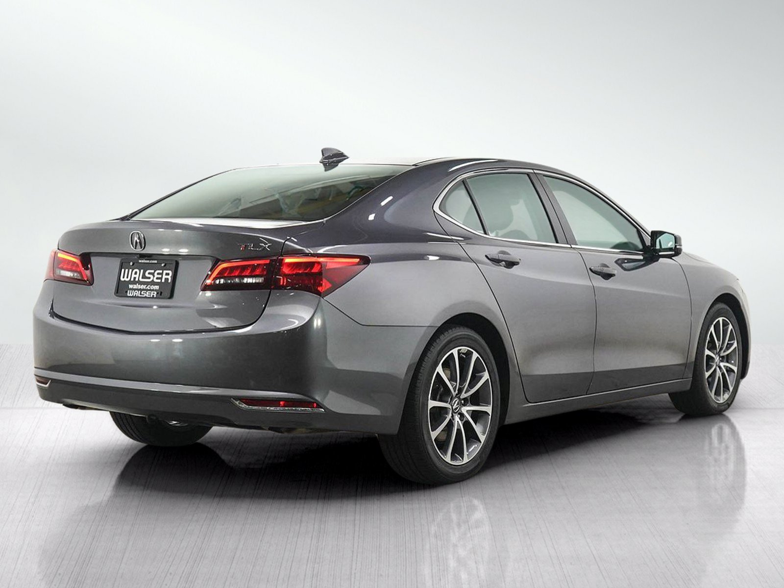 Used 2017 Acura TLX V6 w/ Technology Package FWD image 5