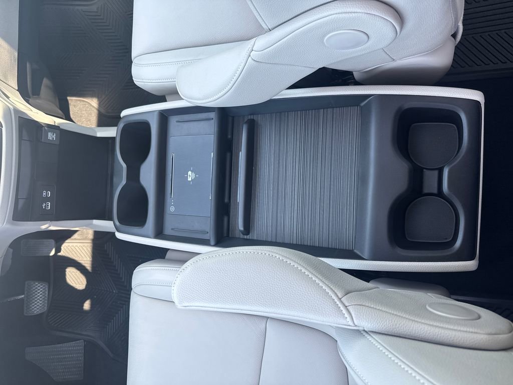 Used 2025 Honda Odyssey EX-L image 27