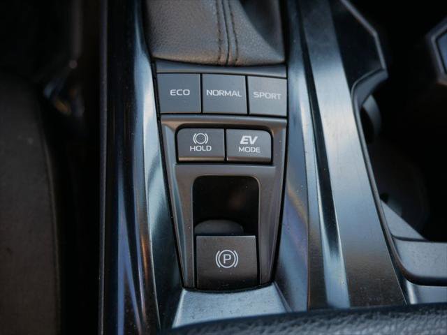 Certified 2025 Toyota Camry LE FWD image 17