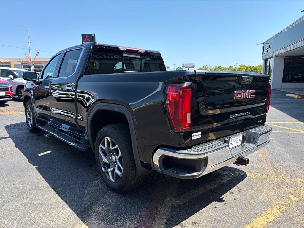 Used 2024 GMC Sierra 1500 SLT w/ SLT Premium Plus Package RWD image 8