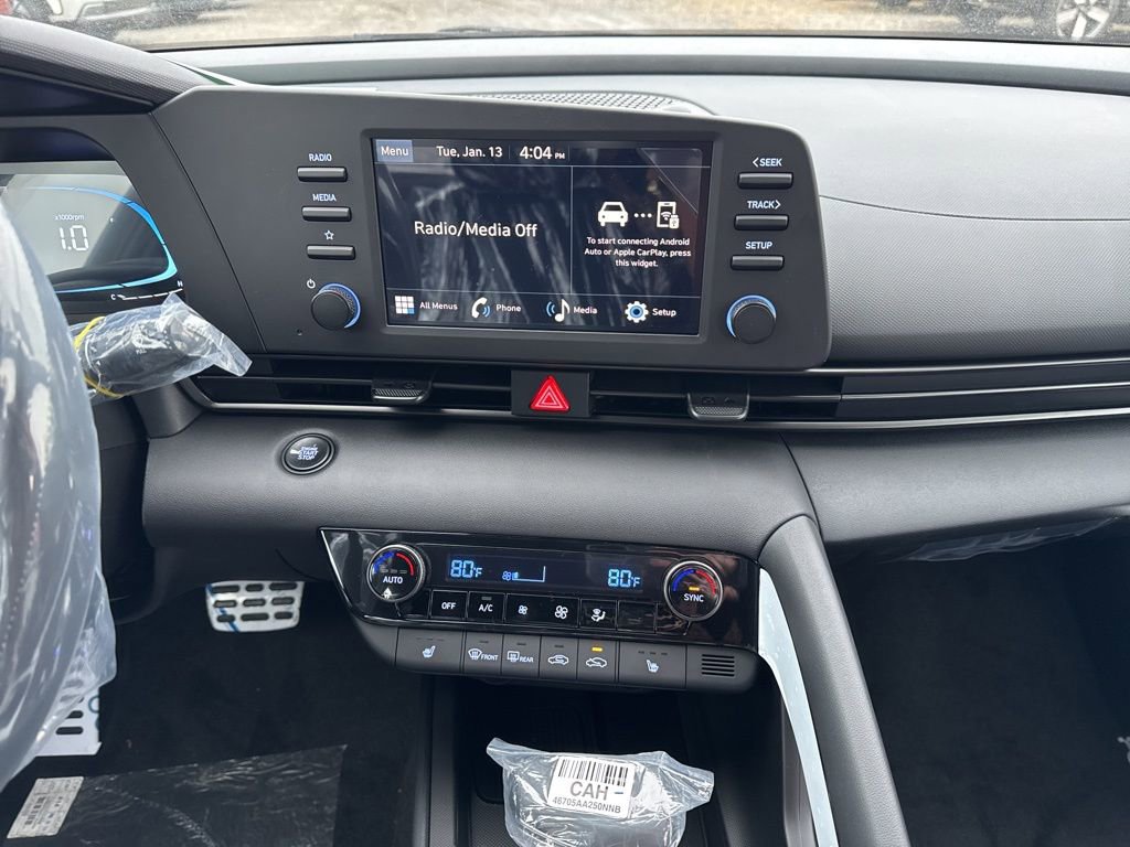 New 2026 Hyundai Elantra SEL Sport image 13