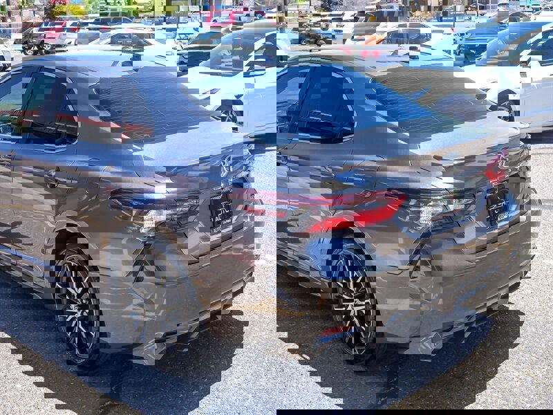 Used 2021 Toyota Camry SE image 9