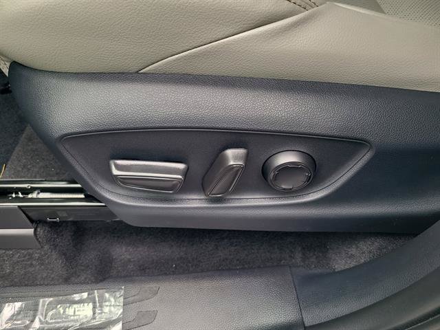New 2026 Toyota Tacoma Limited AWD/4WD image 12