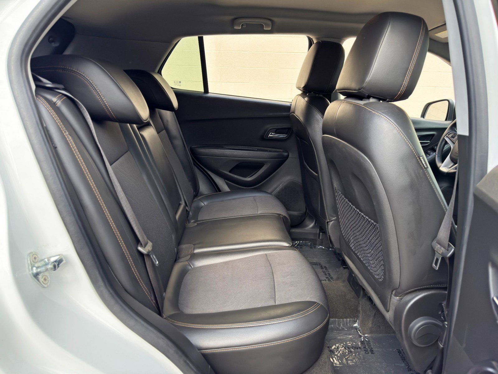 Used 2019 Chevrolet Trax LT w/ LT Convenience Package FWD image 34