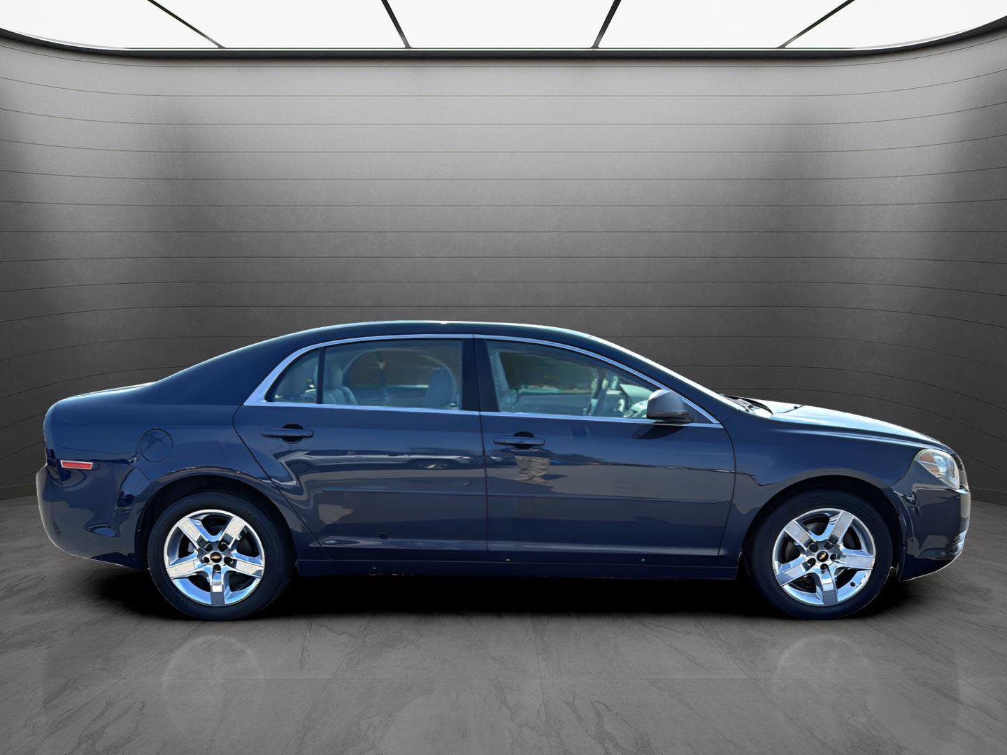 Used 2012 Chevrolet Malibu LS w/ LS Uplevel Package image 2