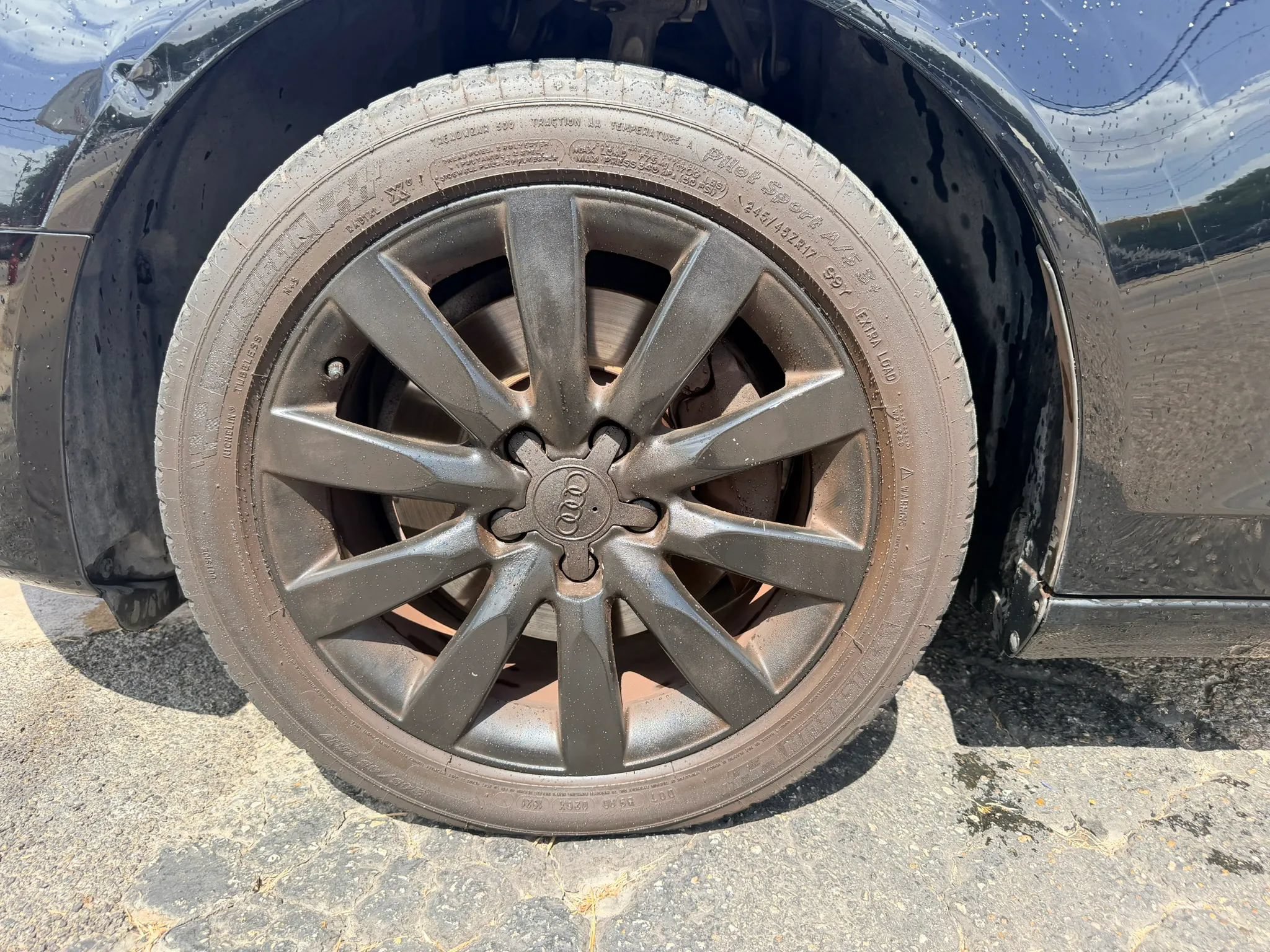 Used 2014 Audi A4 2.0T Premium w/ Cold Weather Package FWD image 2