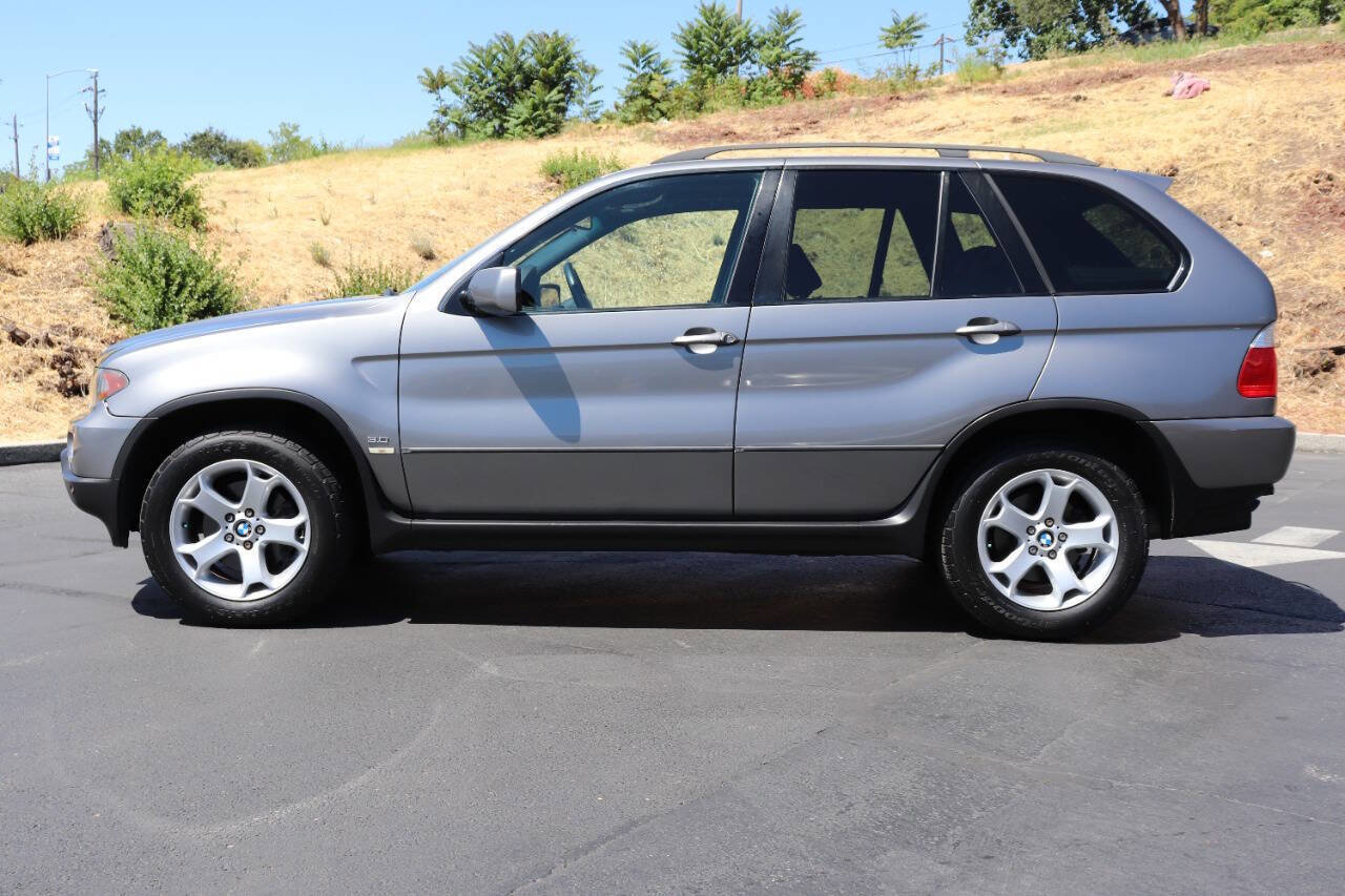 Used 2005 BMW X5 3.0i image 5