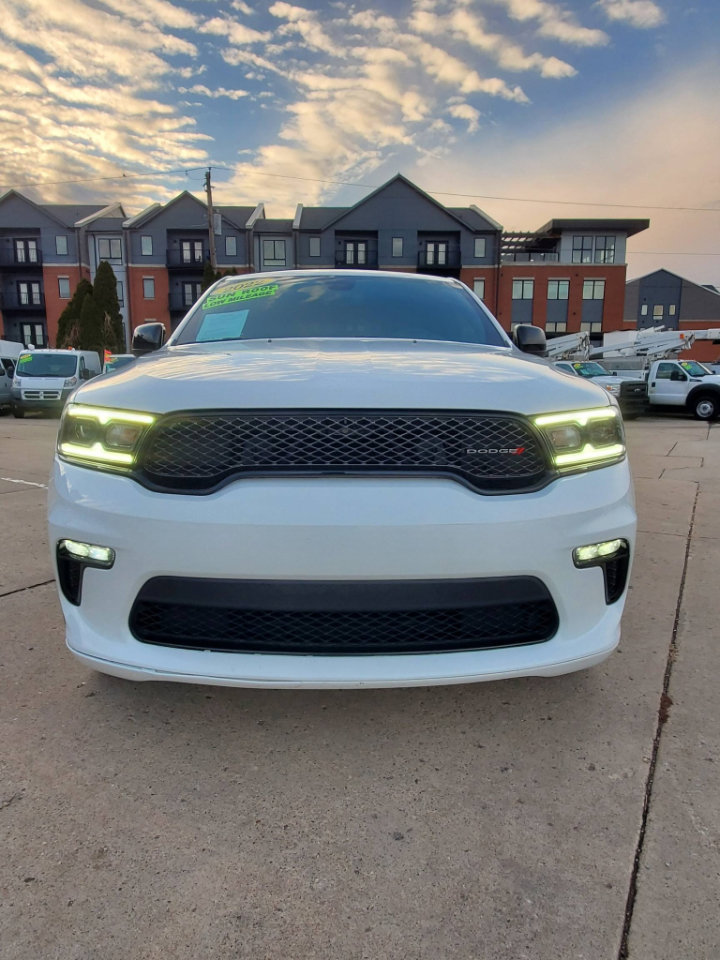 Used 2022 Dodge Durango SXT w/ Blacktop Package image 2