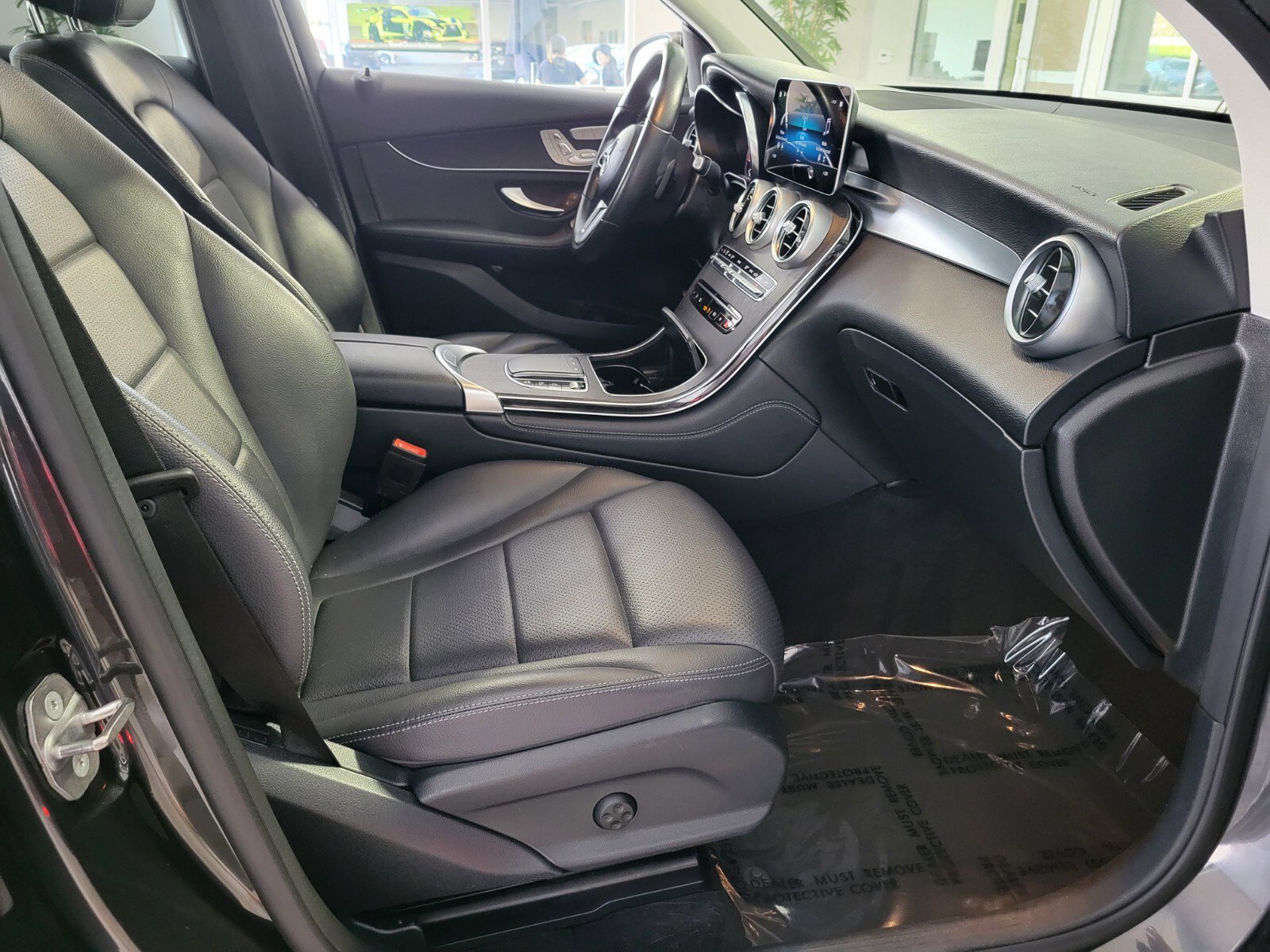 Used 2021 Mercedes-Benz GLC 300 image 15