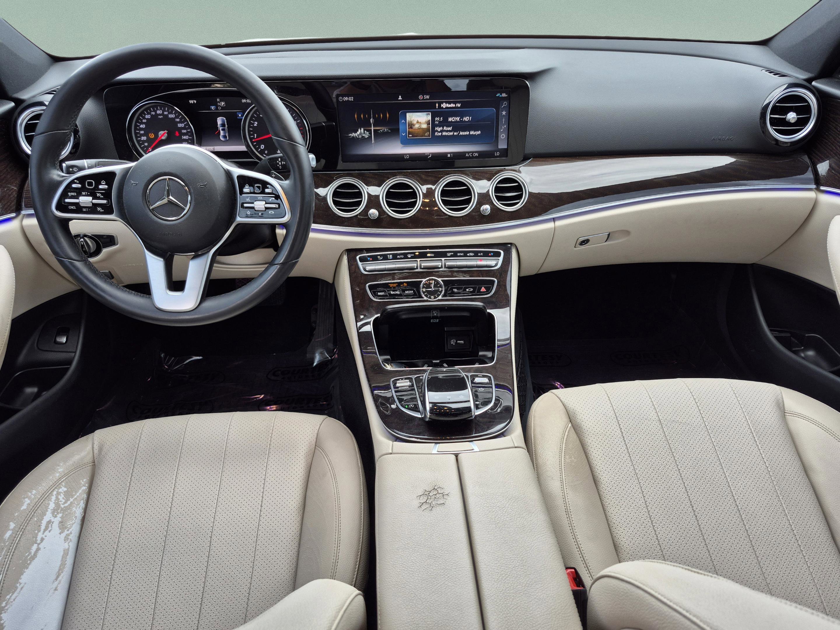 Used 2019 Mercedes-Benz E 300 image 13
