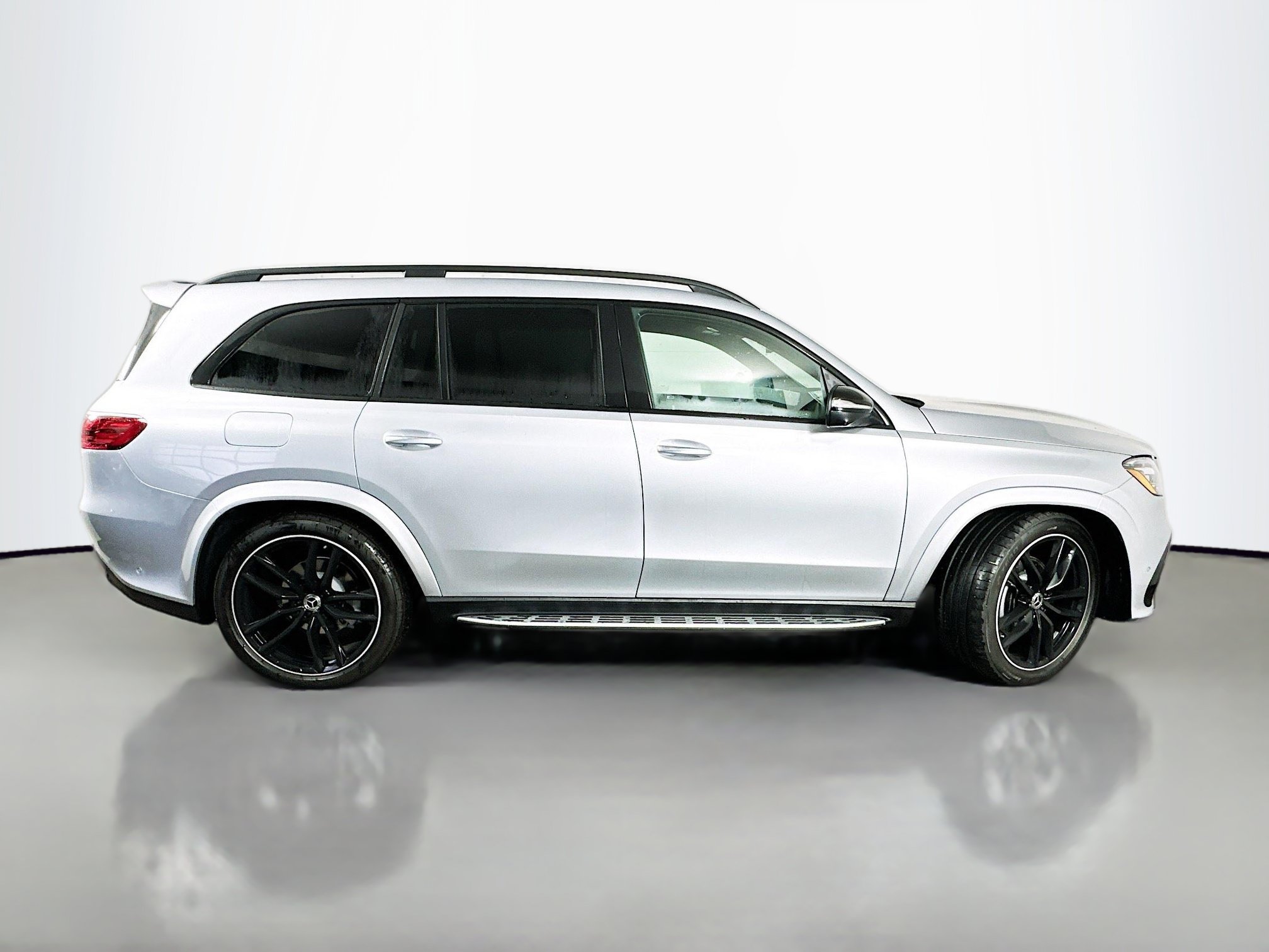 New 2026 Mercedes-Benz GLS 580 4MATIC image 8