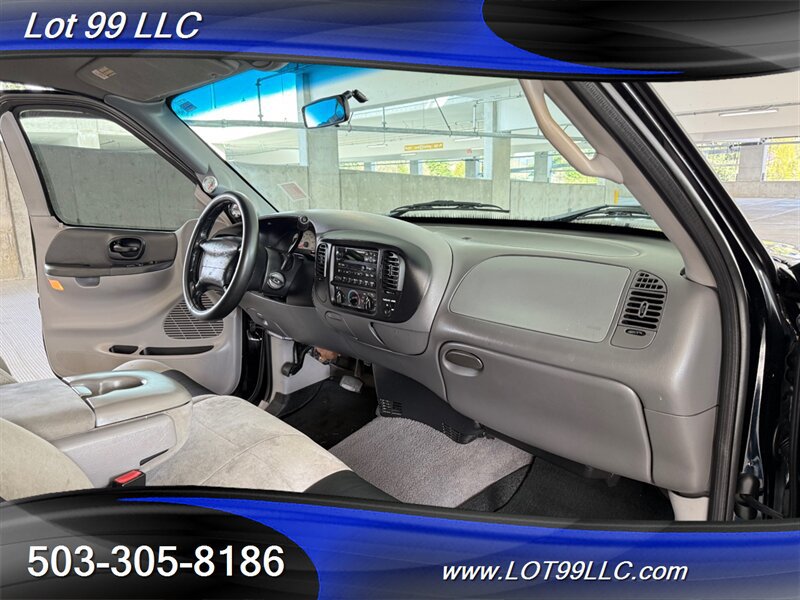 Used 2001 Ford F150 Lightning RWD image 45