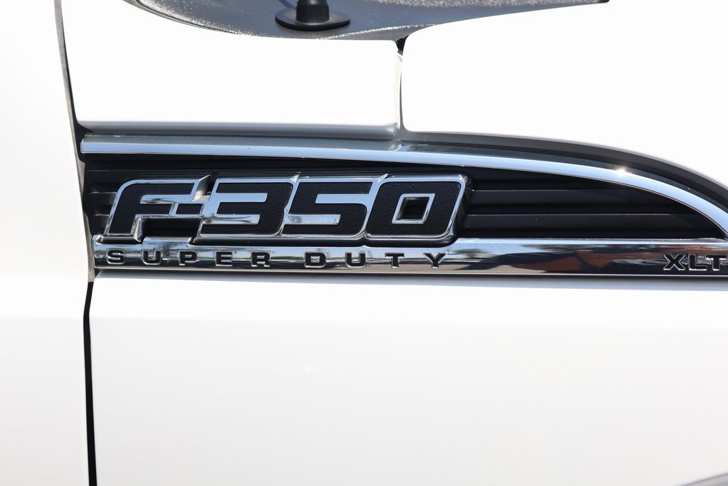 Used 2012 Ford F350 XLT w/ XLT Interior Pkg image 46