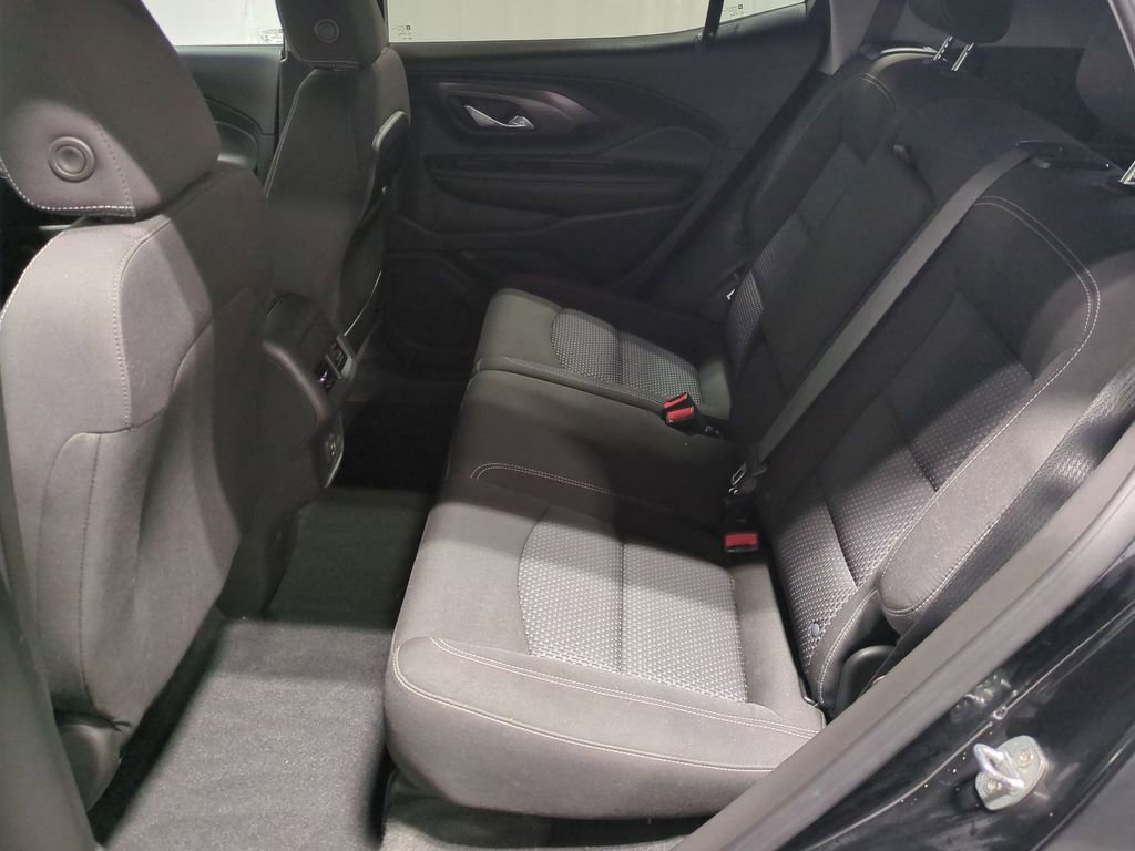 Used 2023 GMC Terrain SLE w/ Driver Convenience Package image 19