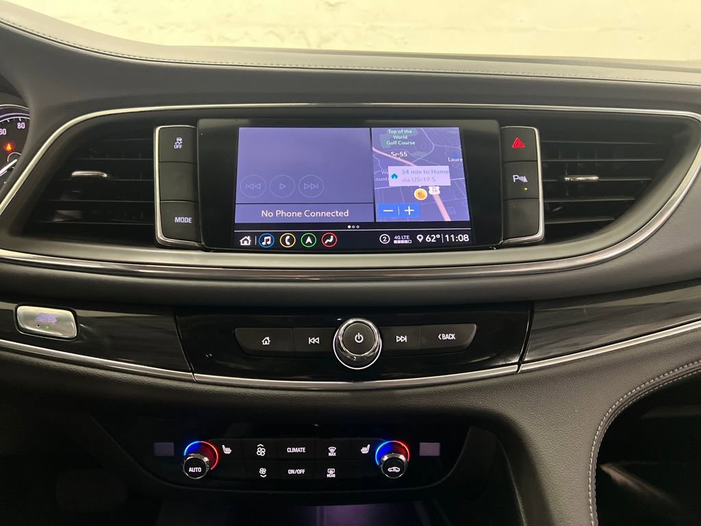 Used 2020 Buick Enclave Essence w/ Sound and Sites Package image 20