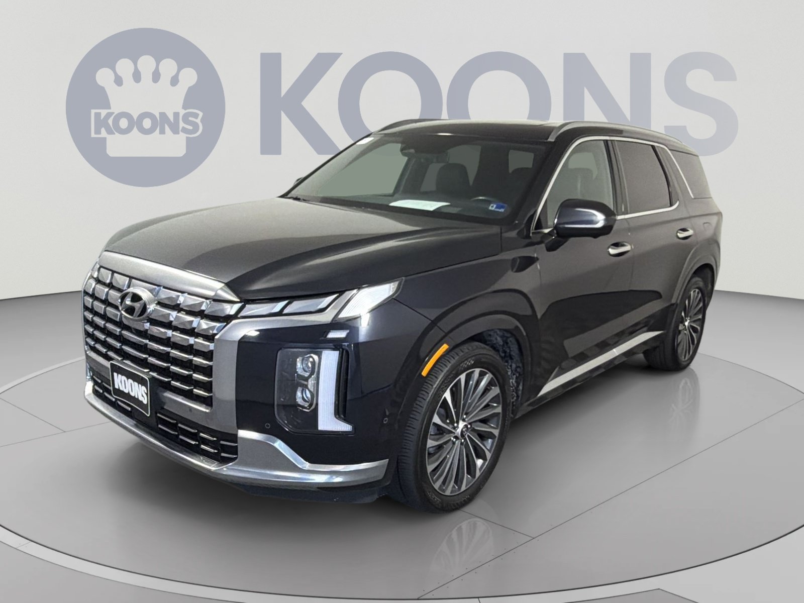 Used 2024 Hyundai Palisade Calligraphy FWD image 1