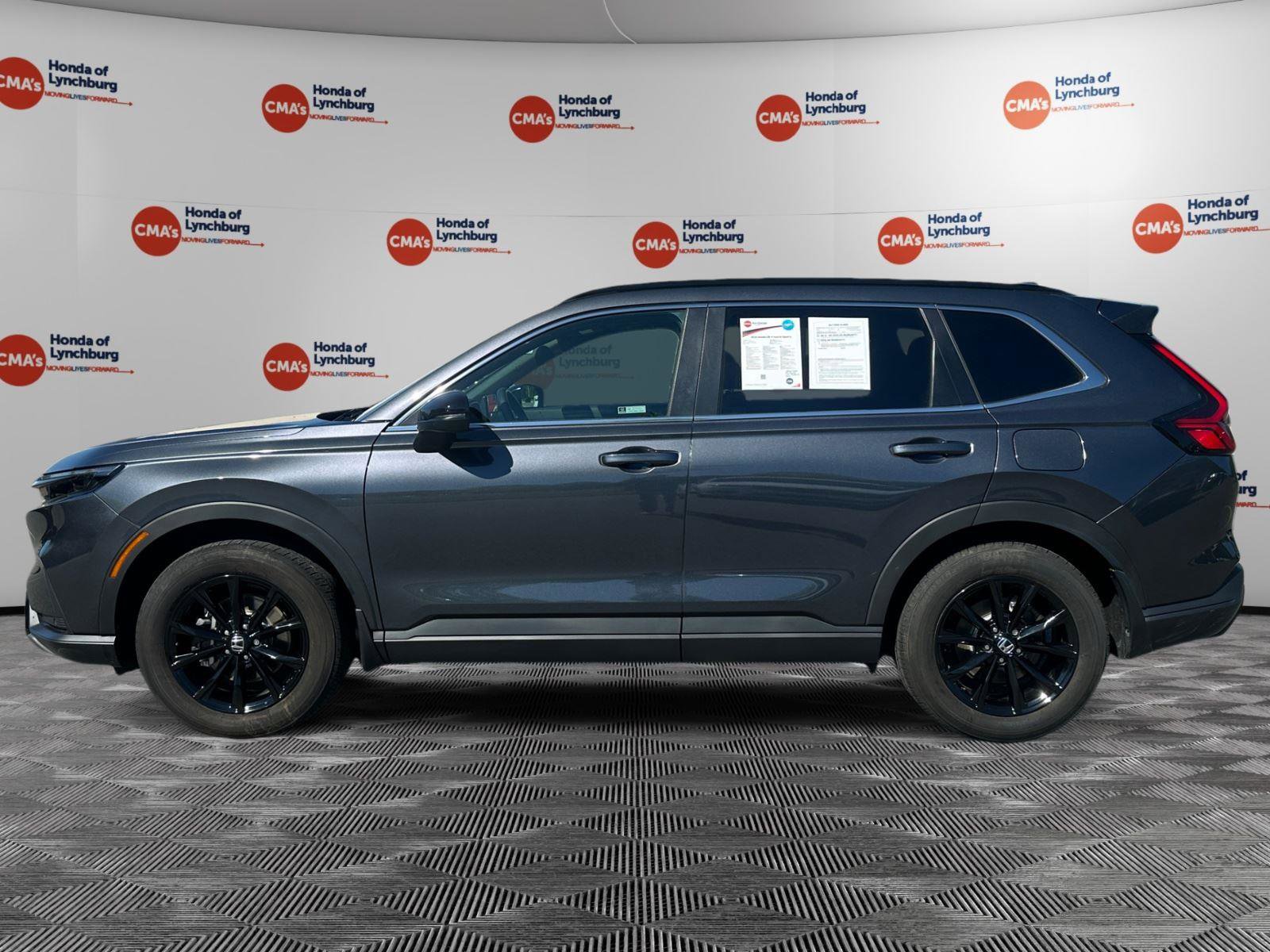 Used 2024 Honda CR-V Sport-L image 2