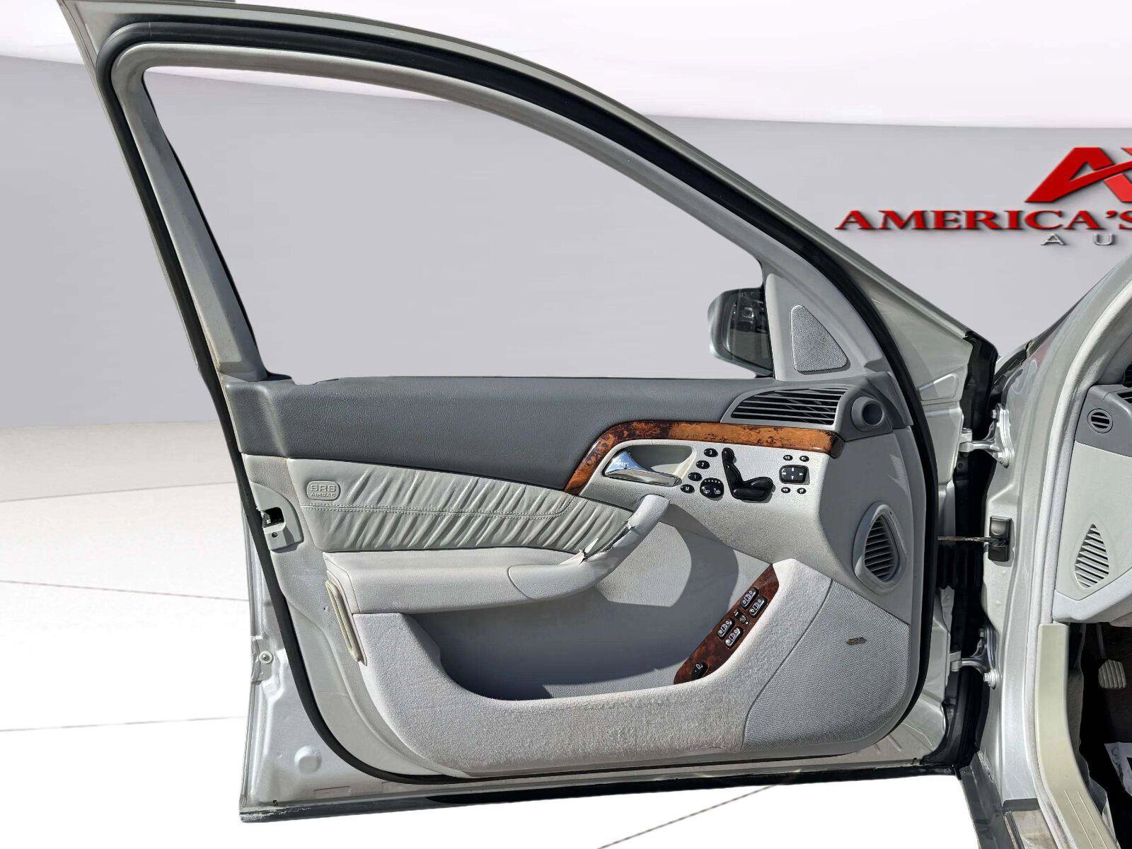 Used 2002 Mercedes-Benz S 500 image 17