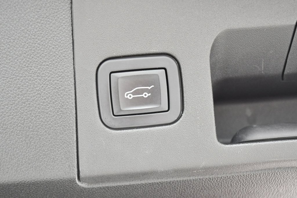 Used 2019 Cadillac XT5 Luxury FWD image 17