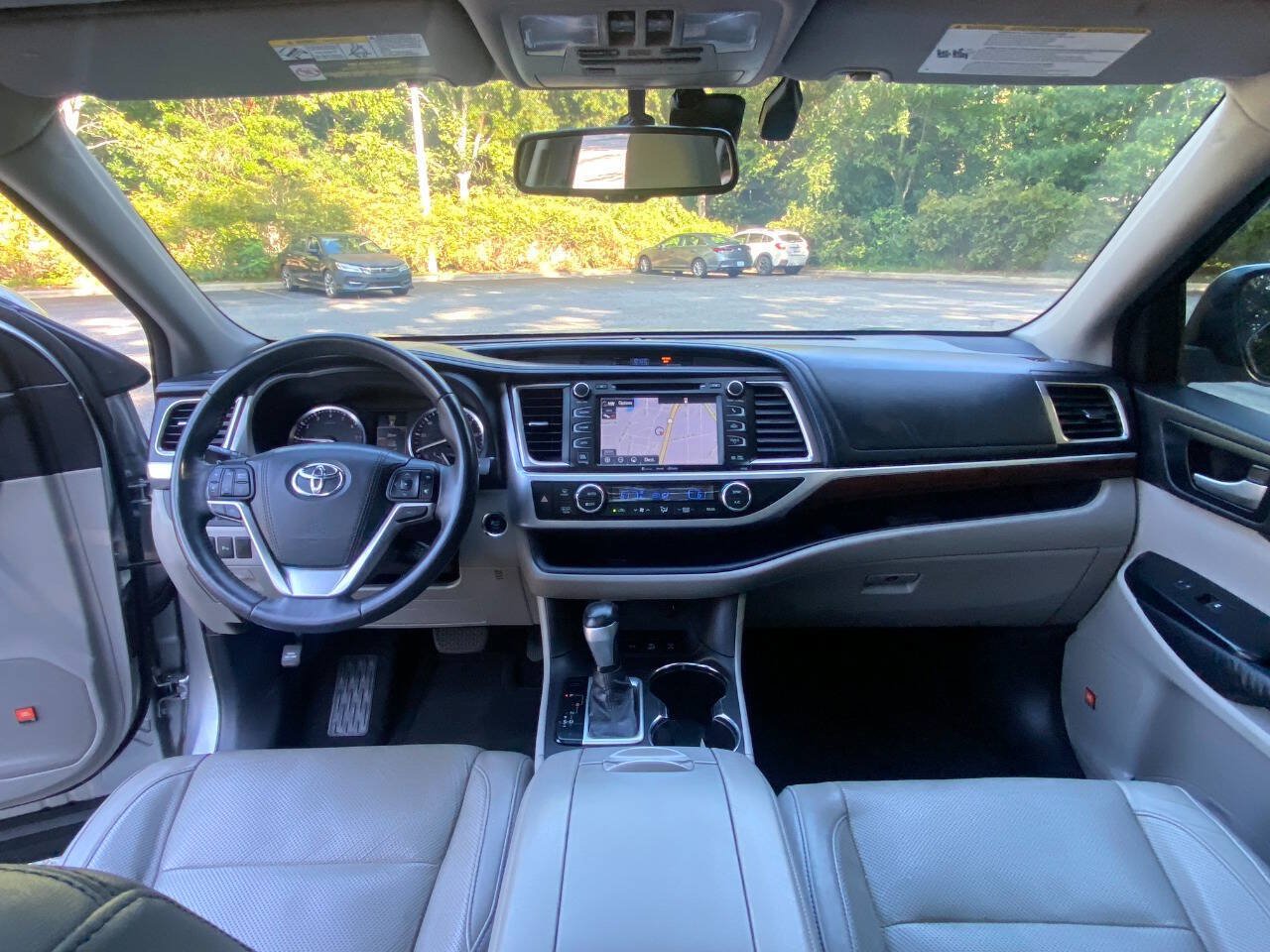 Used 2016 Toyota Highlander Limited Platinum AWD/4WD image 42