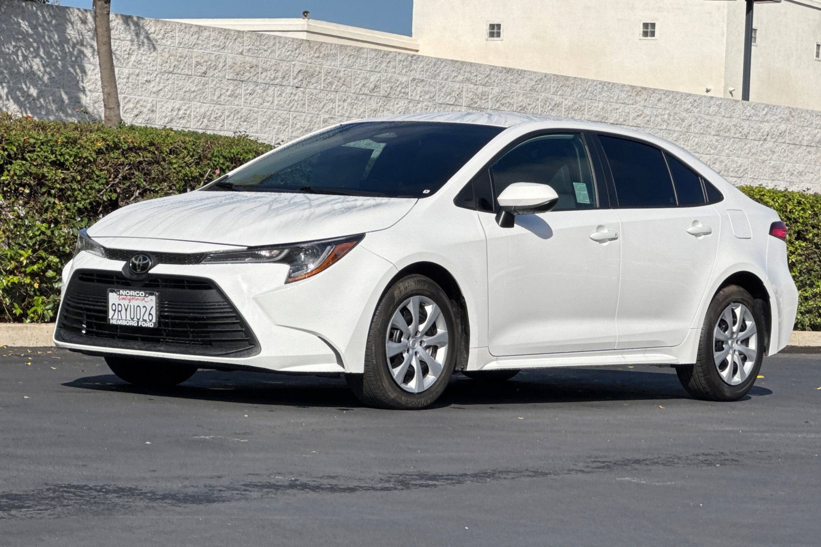 Used 2024 Toyota Corolla LE image 8