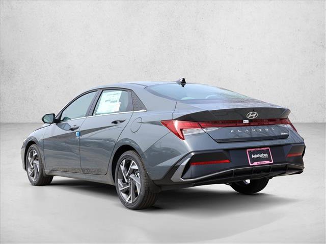 New 2026 Hyundai Elantra Limited FWD image 7