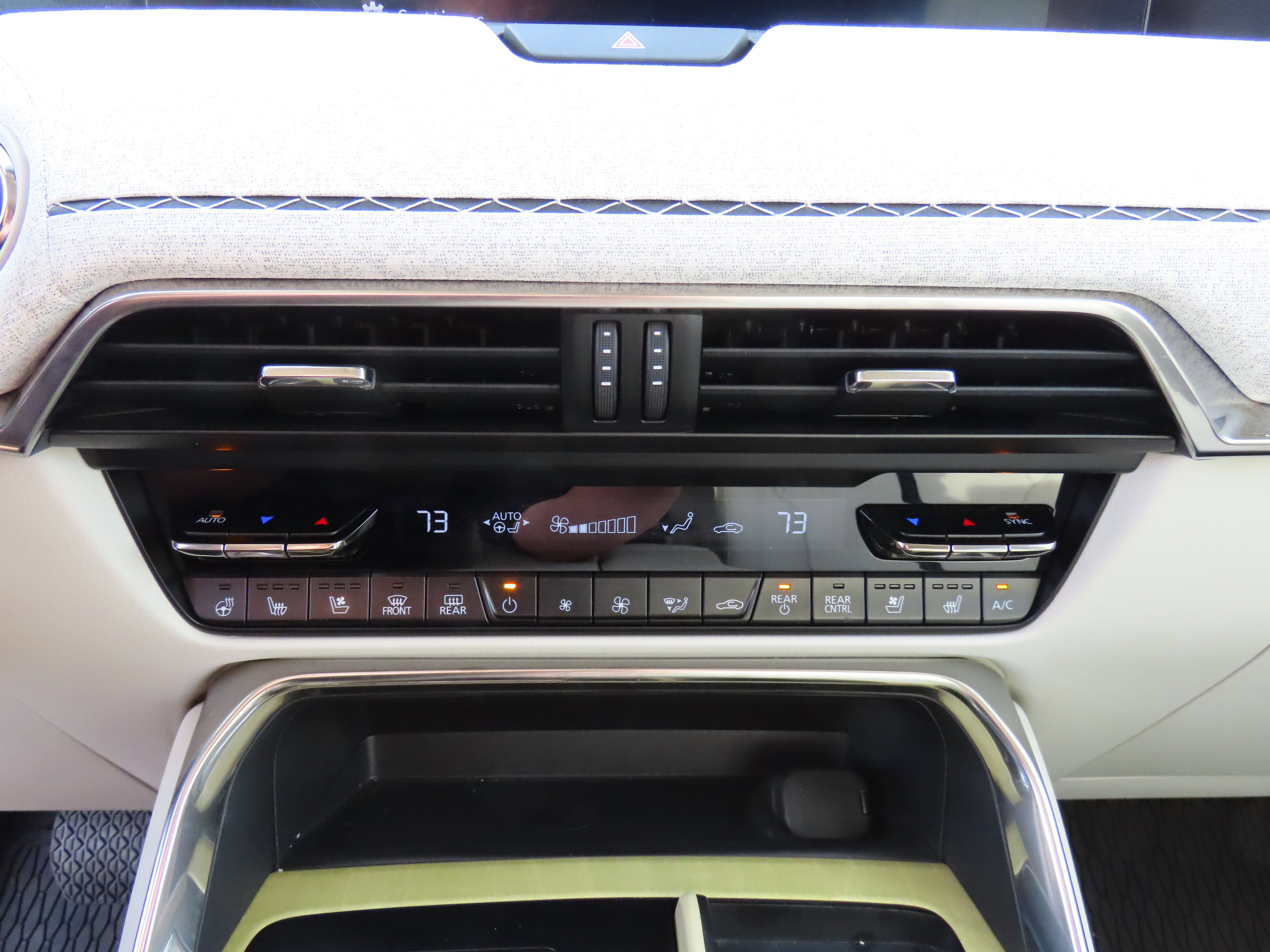 Certified 2025 MAZDA CX-90 3.3 Turbo S w/ Premium Plus image 27