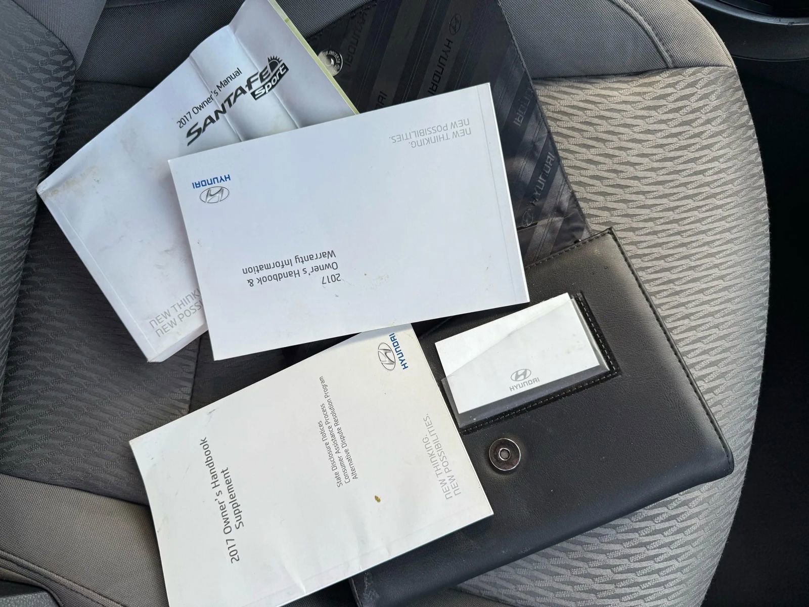 Used 2017 Hyundai Santa Fe Sport image 23