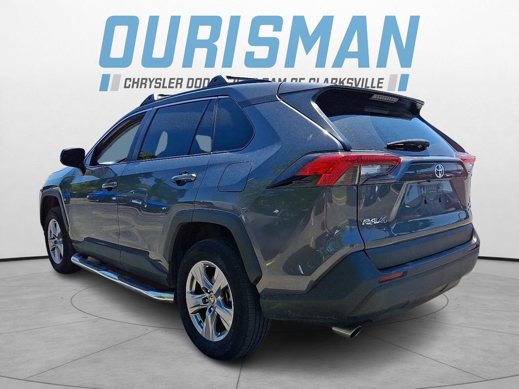 Used 2023 Toyota RAV4 XLE w/ Convenience Package AWD/4WD image 4