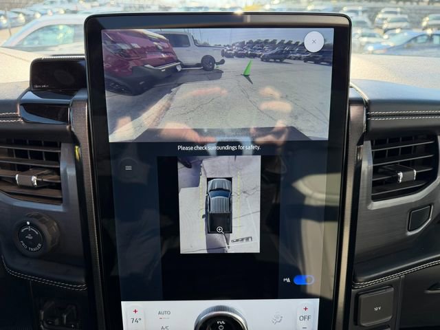 Used 2022 Ford F150 Lightning Platinum image 33