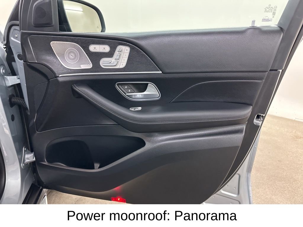 Used 2025 Mercedes-Benz GLS 450 4MATIC image 19