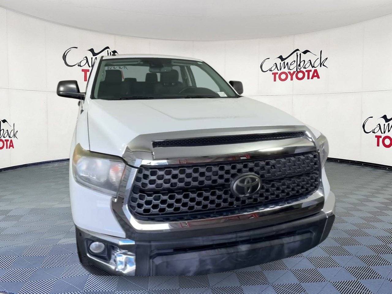 Used 2019 Toyota Tundra SR5 w/ SR5 Convenience Package RWD image 6