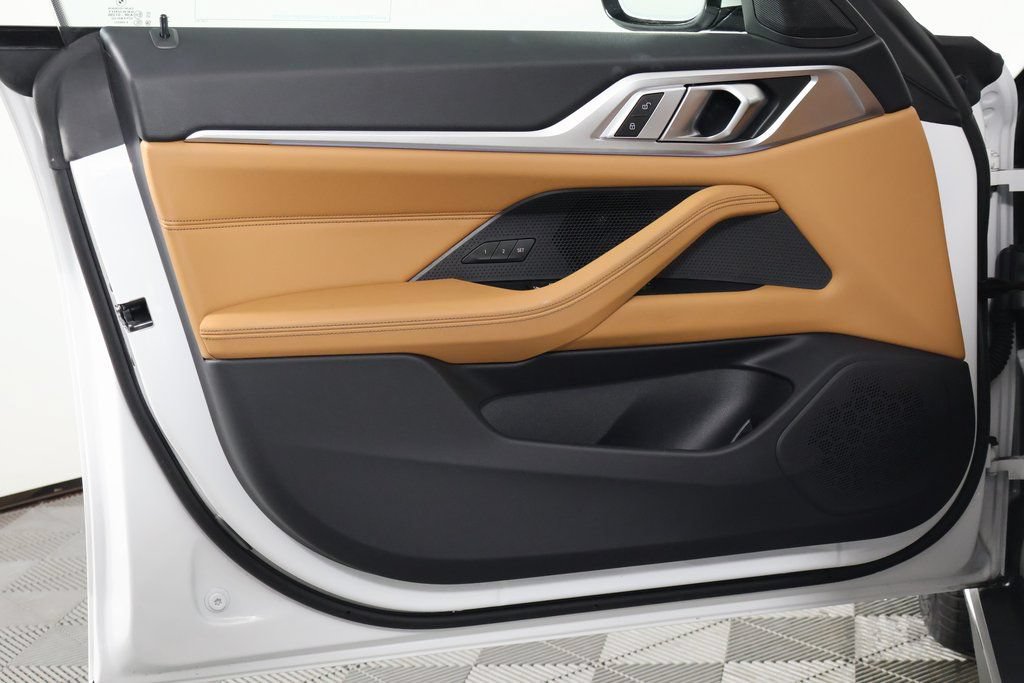 Used 2023 BMW i4 eDrive40 w/ Premium Package RWD image 12