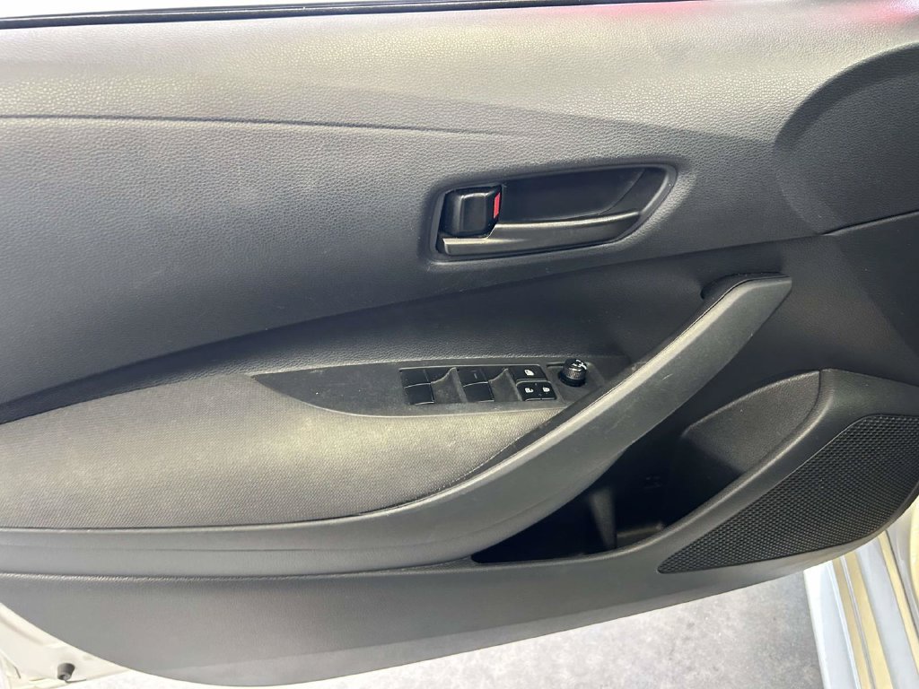 Certified 2025 Toyota Corolla LE FWD image 16