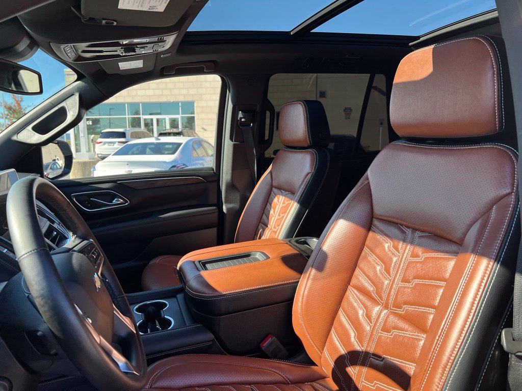 Used 2023 Chevrolet Tahoe Premier w/ Max Trailering Package AWD/4WD image 22