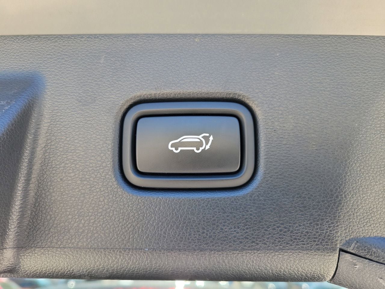 Used 2025 Hyundai Tucson SEL FWD image 8