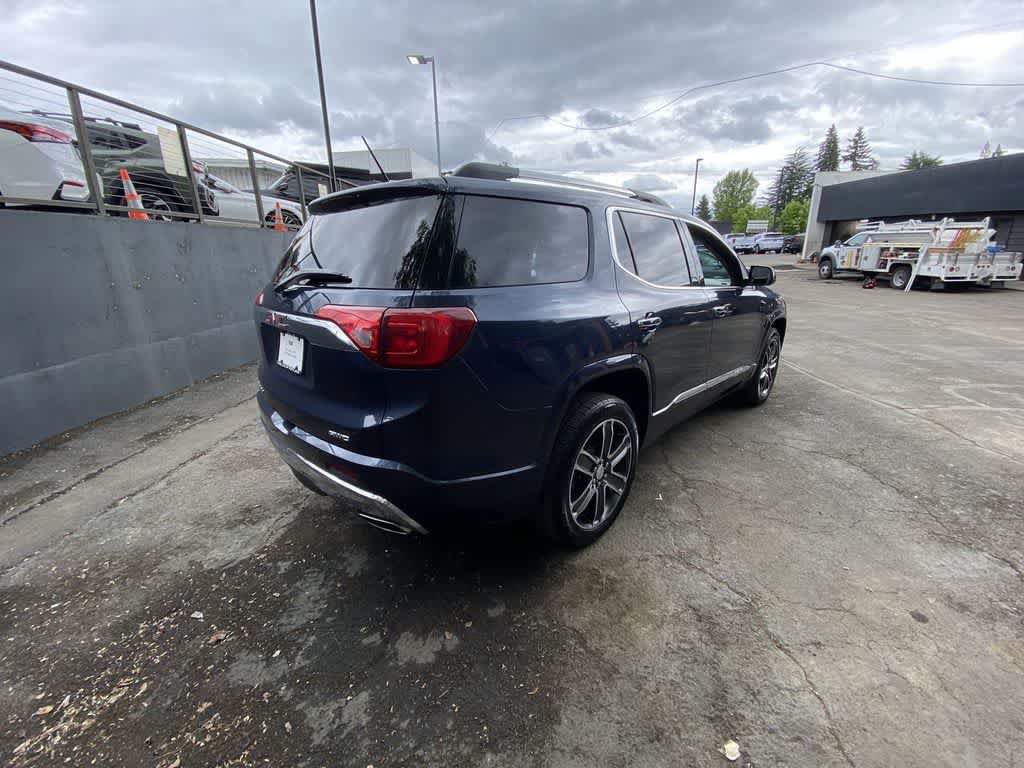 Used 2018 GMC Acadia Denali w/ Technology Package AWD/4WD image 6