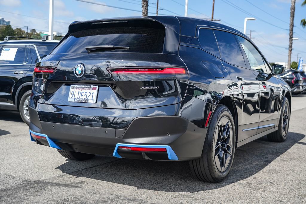 Used 2024 BMW iX xDrive50 image 8