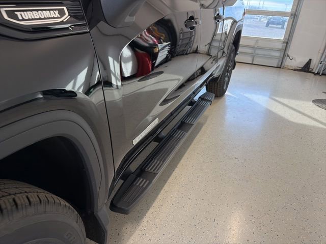 New 2026 GMC Sierra 1500 Elevation image 9