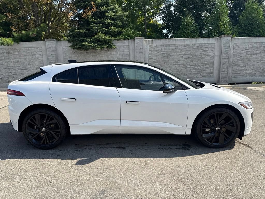 Used 2024 Jaguar I-PACE R-Dynamic HSE AWD/4WD image 6