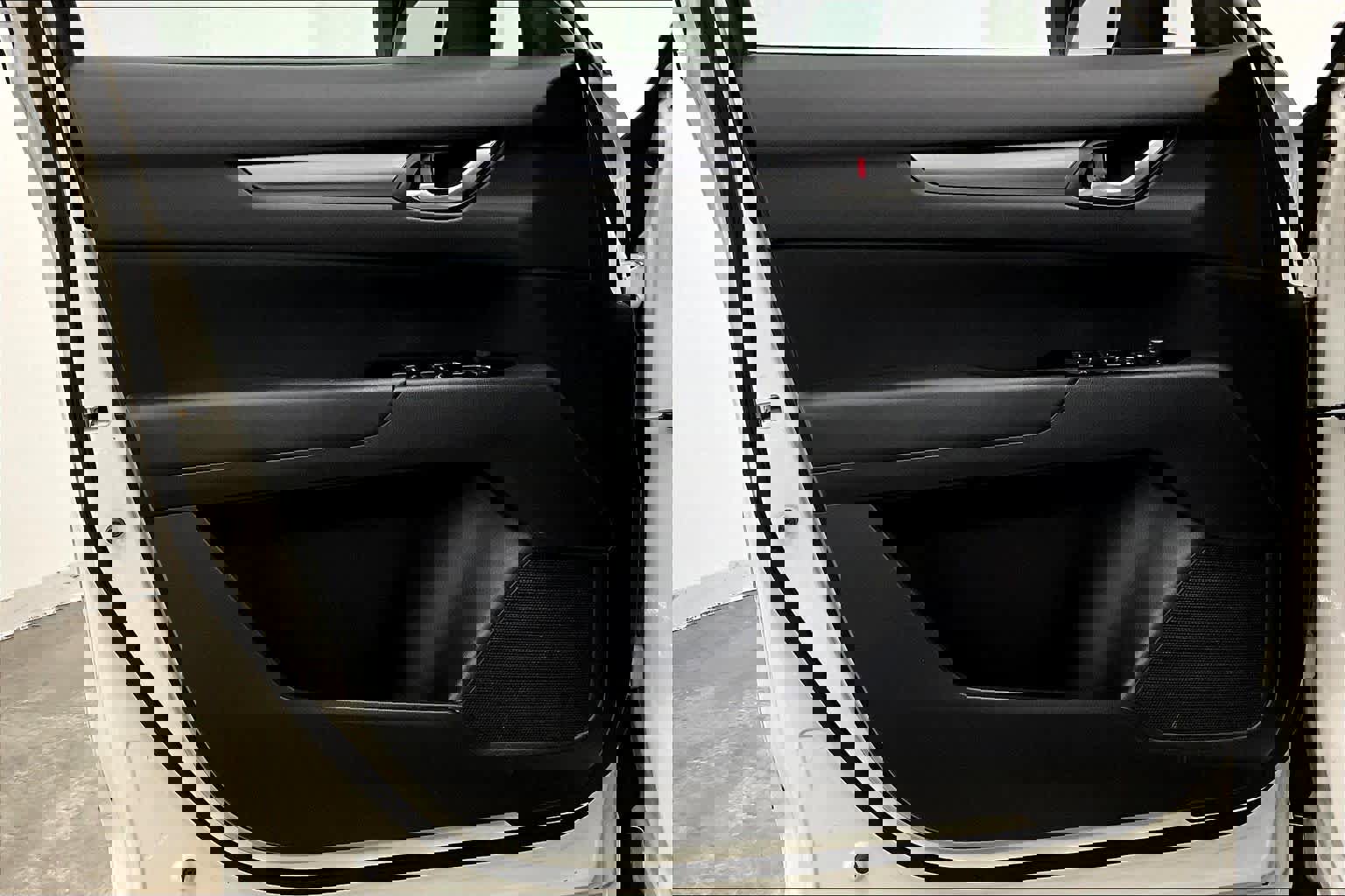 Used 2019 MAZDA CX-5 Sport image 26