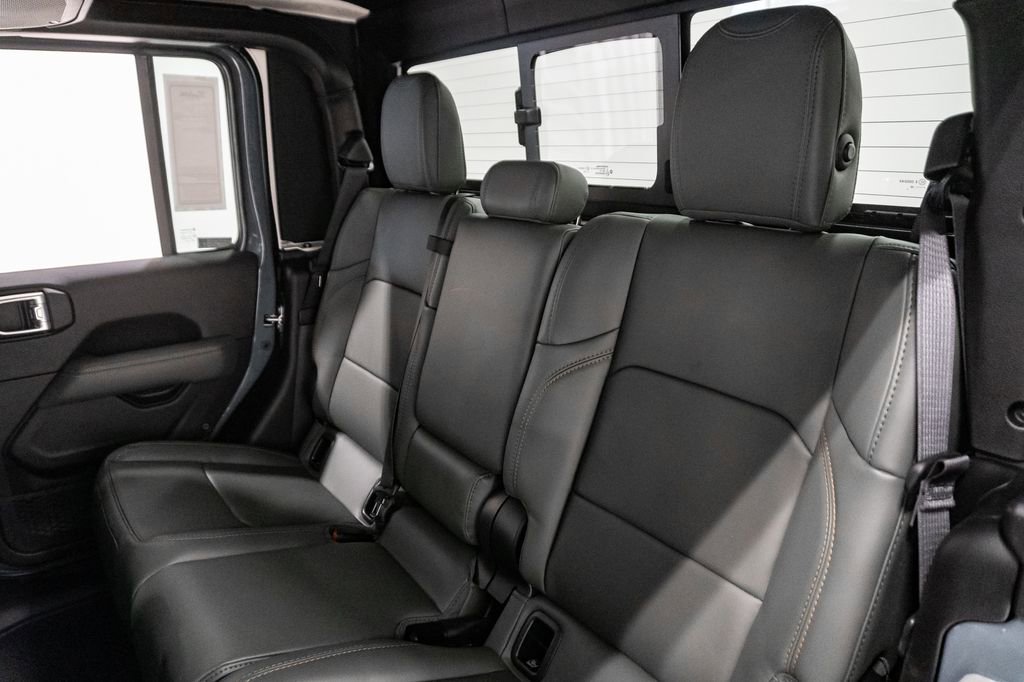 New 2026 Jeep Gladiator Mojave image 22