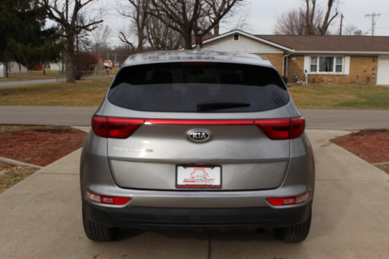 Used 2019 Kia Sportage LX image 8