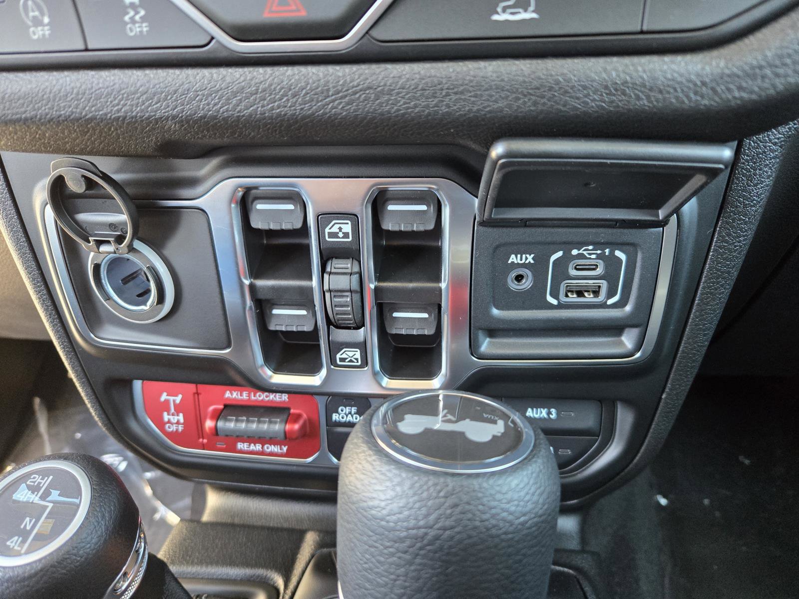 New 2026 Jeep Wrangler Unlimited Sport image 15