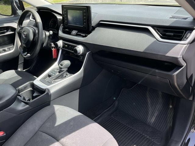 Used 2019 Toyota RAV4 LE AWD/4WD image 23