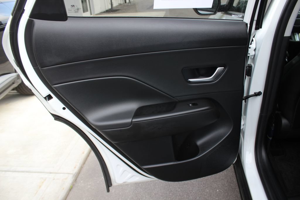 Used 2026 Hyundai Kona SEL Premium AWD/4WD image 26